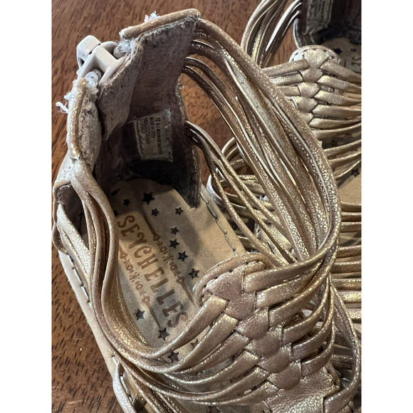 Gladiator‎ Sandals Strappy Metallic Gold Back Zipper Closure Size 10 - Picture 6 of 8